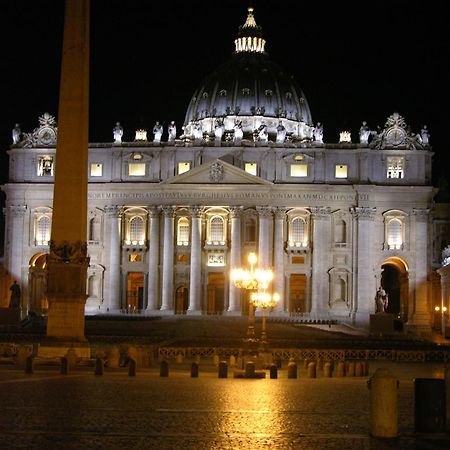 Vatican White Domus Roma Eksteriør bilde